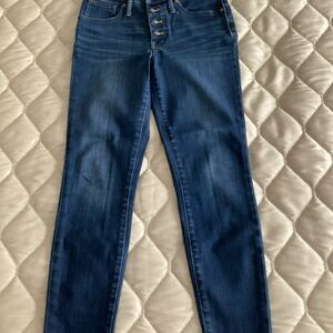 Madewell Denim 10 inch High Rise Skinny Jeans Button Fly Closure Size 28